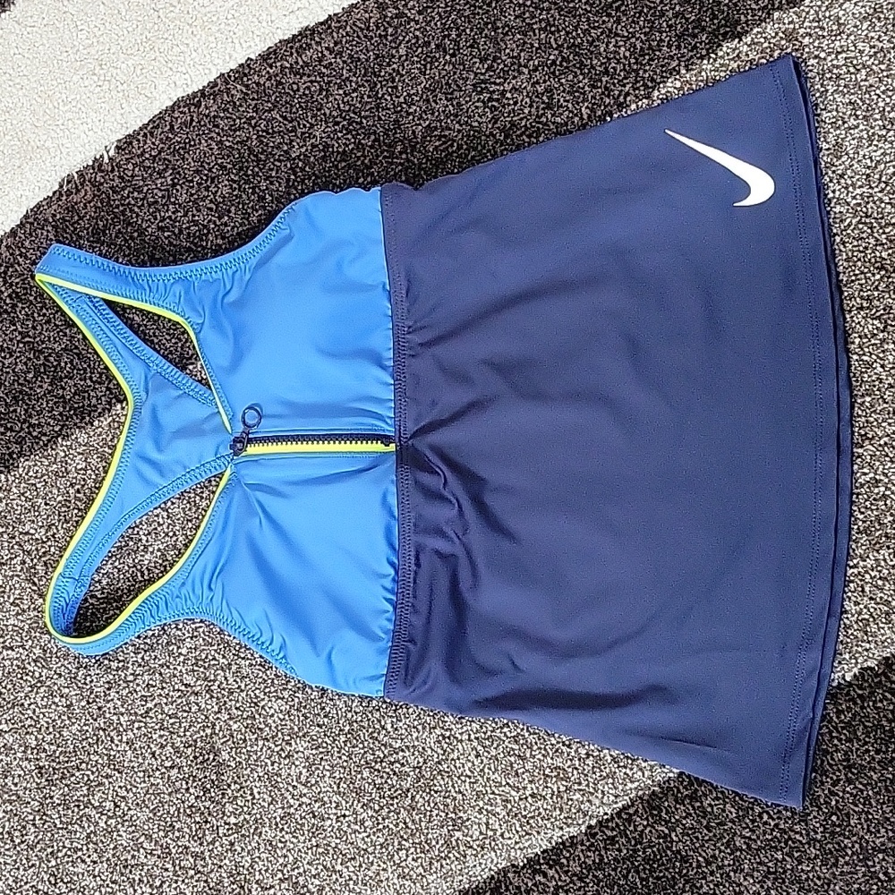 NEW Nike Racerback Tankini Swimsuit Top